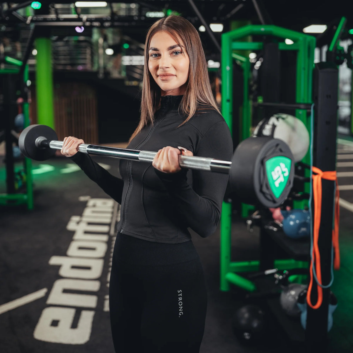 Set gerader Polyurethan-Fixhanteln 10–55 kg (5-kg-Abstufung), Gesamtgewicht 325 kg – UpForm – Ansicht 2